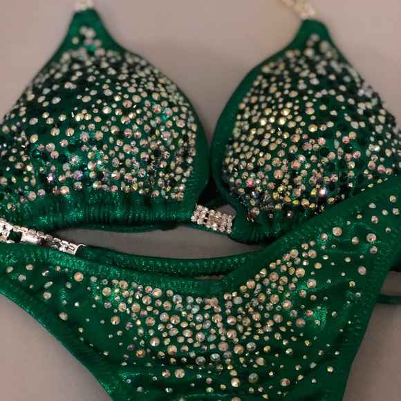 Bikini competition suit Green rhinestone bikinis - Picture 4 of 8